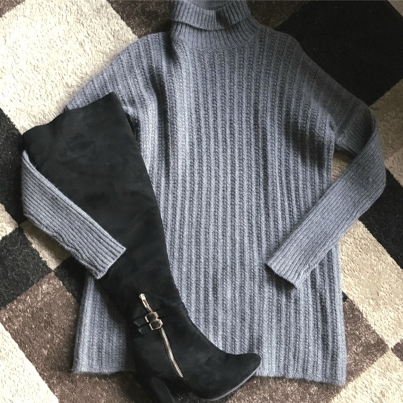 Garnet Hill Grey Ribbed Turtleneck Sweater Angora Rabbit Hair Lambswool Small - Picture 1 of 6